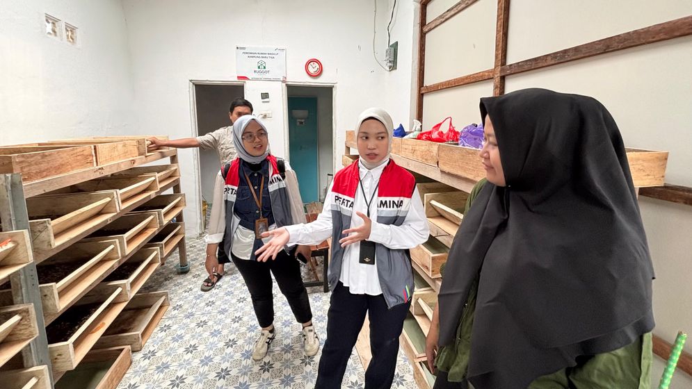 Pertamina Patra Niaga Regional Sumbagsel melalui Integrated Terminal (IT) Panjang menyelenggarakan program sosialisasi kesadaran sampah berbasis lingkungan 