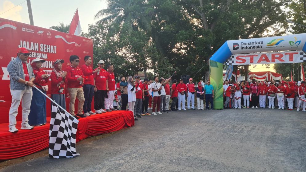 Meriah! PTPN I Regional 7 Gelar Jalan Sehat dan Aneka Lomba Sambut HUT ke-80 RI