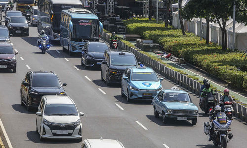 Konvoi Taxi Blue Bird - Panji 1.jpg