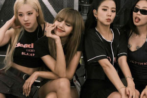 Girl group K-pop, BLACKPINK.