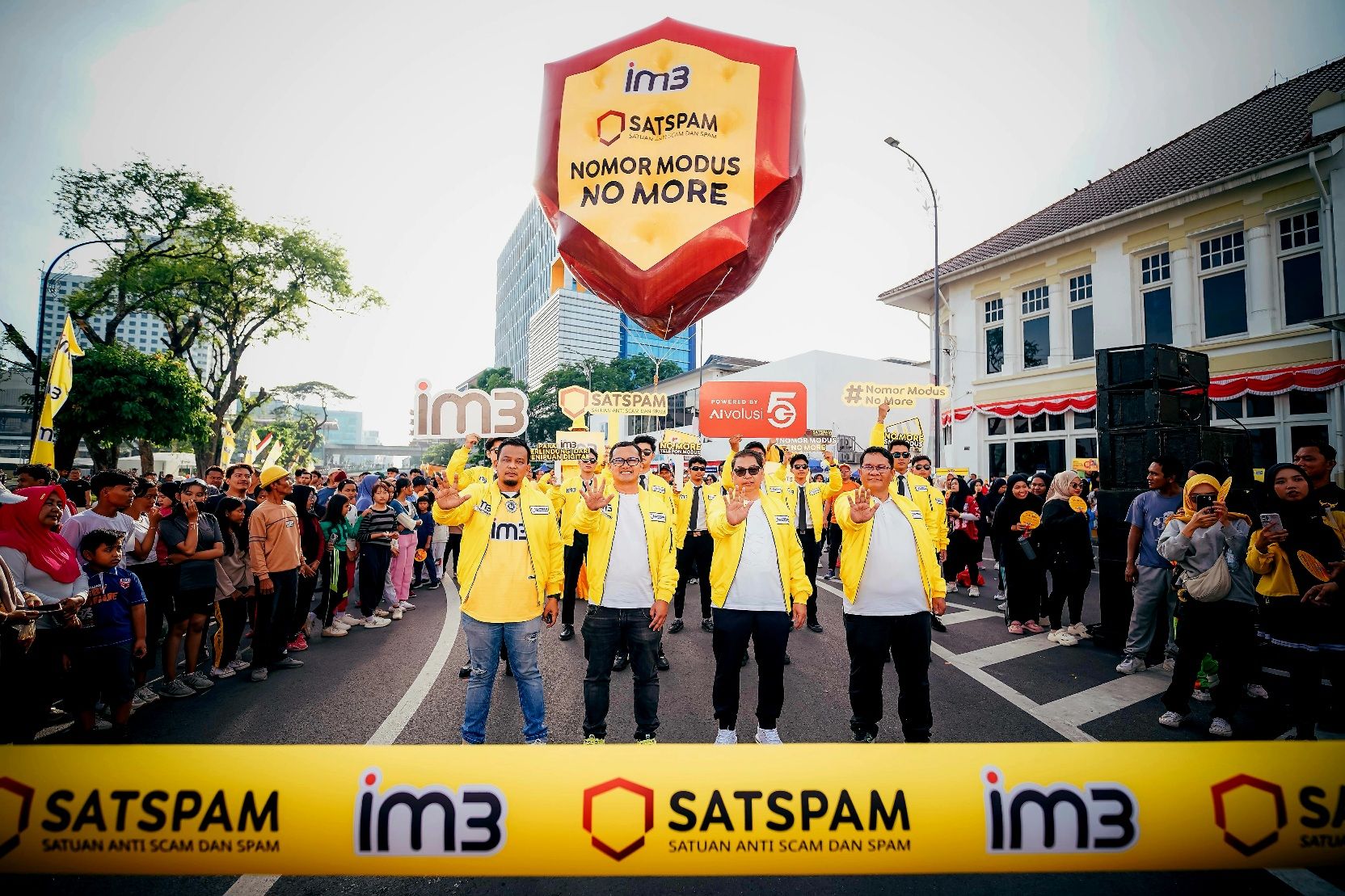 IM3 melakukan parade IM3 SATSPAM di Kota Medan