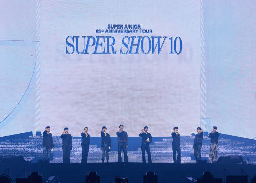 Super Junior 20 Tahun, SUPER SHOW ke-10 Kembali Menorehkan Sejarah sebagai ‘Legenda K-pop.’