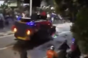 Ojol dilindas mobil brimob (1).png