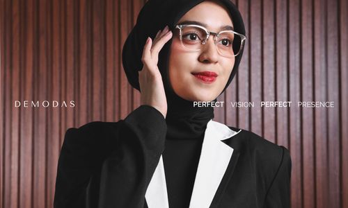 Foto 2 Kacamata Demodas.jpg