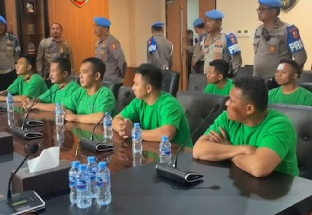 terbongkar-7-brimob-pelindas-ojol-affan-dinyatakan-langgar-etik-publik-tuntut-hukuman-berat-foto-68b175be887d1.jpeg