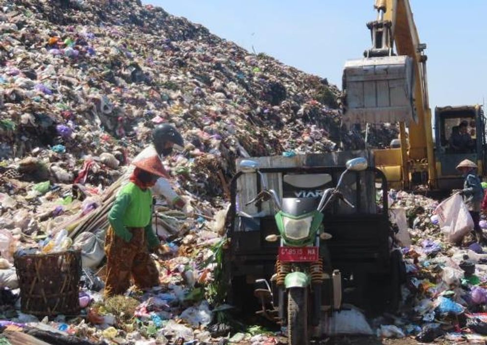 sampah.jpg