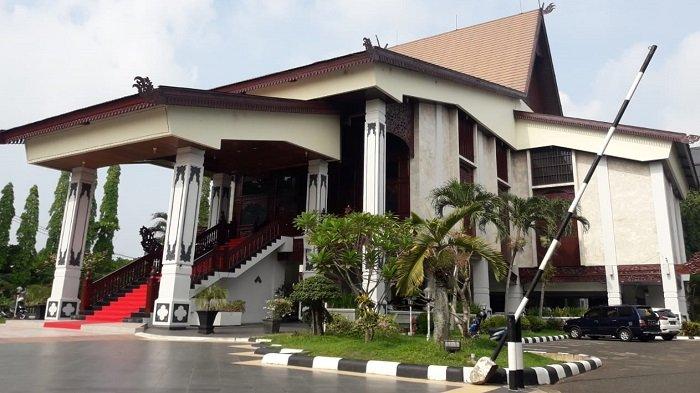 Gedung DPRD Kalsel