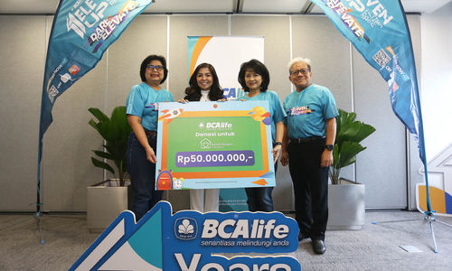 Penyerahan Donasi BCA Life - Panji 1.jpg