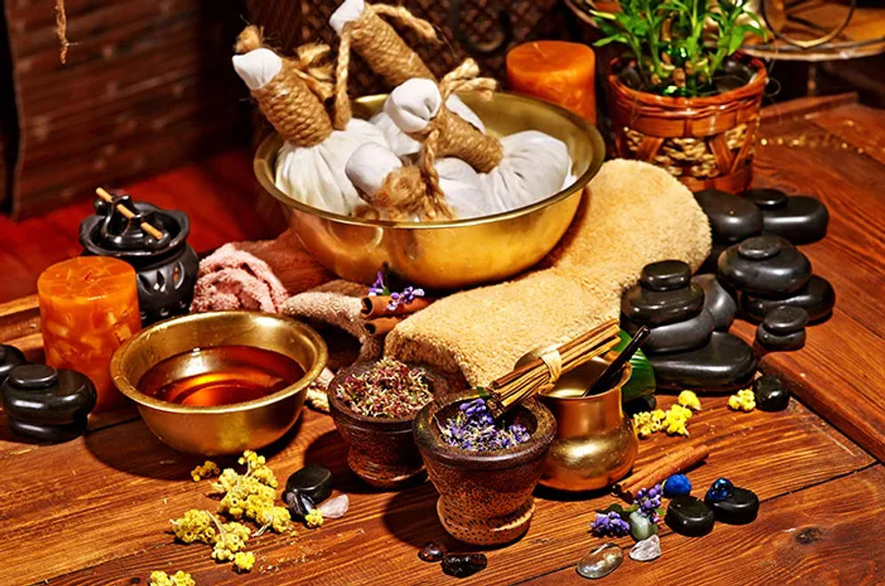 Kenalan-dengan-Teknik-Pijat-Ayurveda-yang-Punya-Banyak-Manfaat.jpg.webp