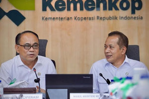 Ferry Juliantono bersama Budi Arie Setiadi.