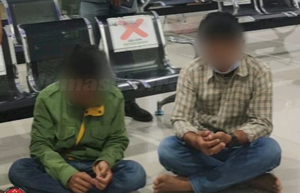 dua pemuda.jpg