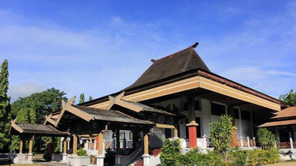 Kantor-DPRD-Kabupaten-Sikka-di-Jalan-El-Tari-Maumere.jpg