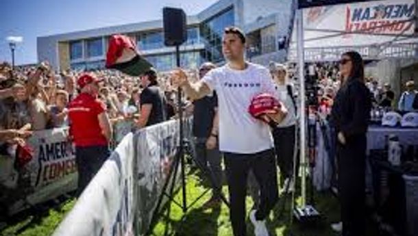 Charlie Kirk Tewas Ditembak di Universitas Utah, FBI Selidiki Dugaan Pembunuhan Politik
