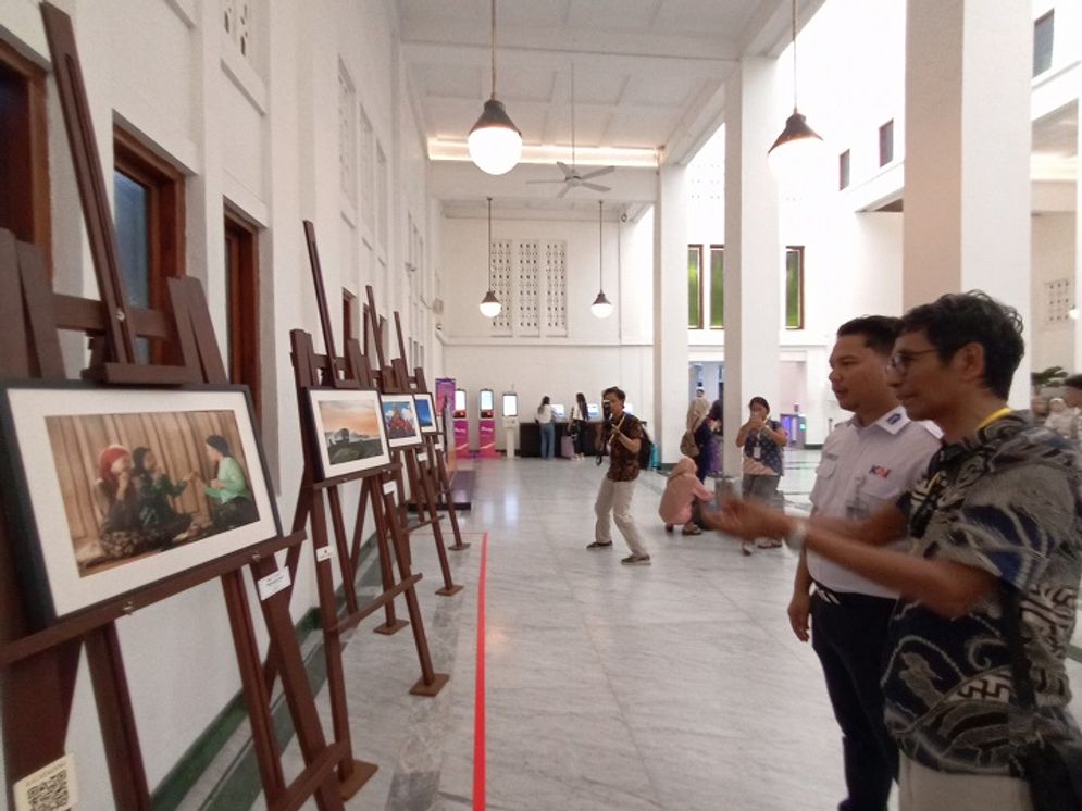12092025-ISI Yk Pameran fotografi.jpg