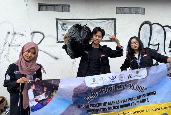 BEM Fakultas Psikologi UMBY Peduli Pengungsi Lewotobi