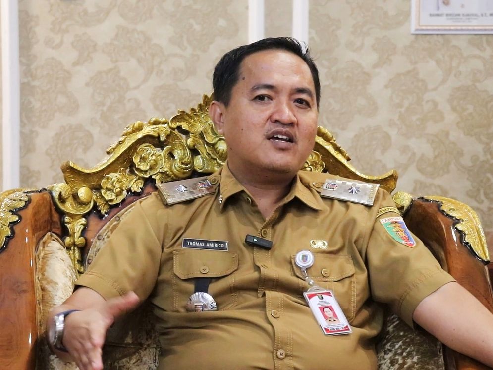 Kepala Disdikbud Lampung, Thomas Amirico