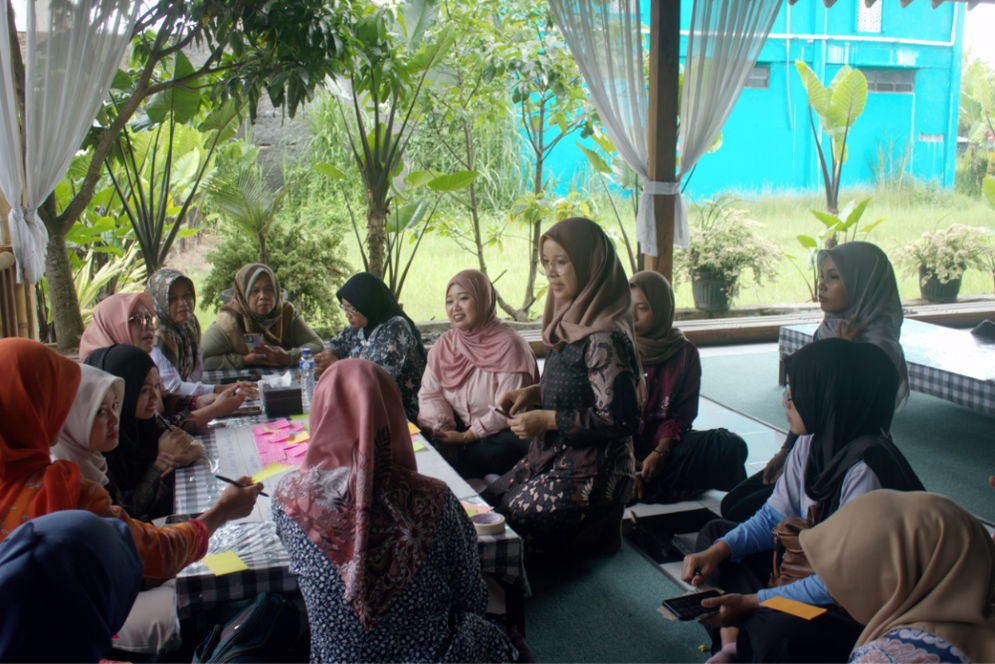 Evaluasi Program Pencegahan Perdagangan Orang, Mitra Wacana Dengarkan Suara Perempuan   