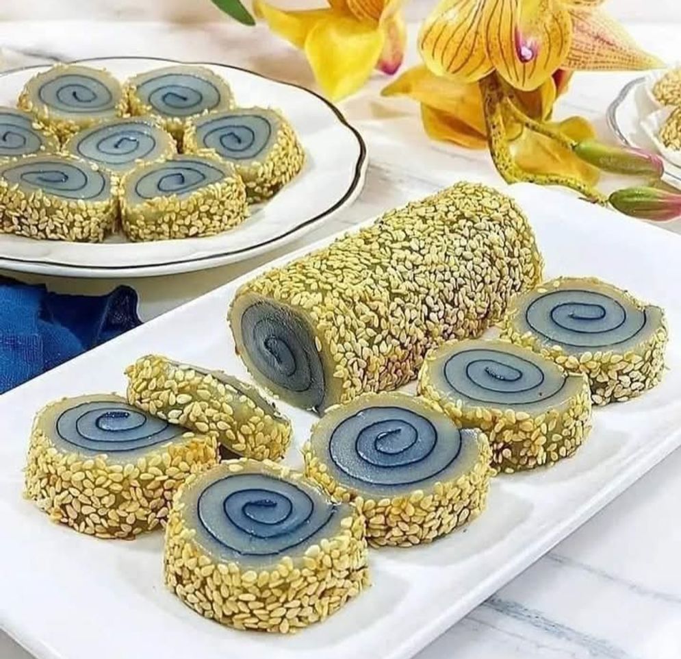 Mochi Gulung Bunga Telang