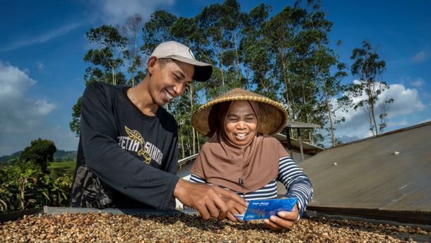 Katadata ESG Index Awards 2025 Nobatkan BRI di Pilar Sosial Berkat Dukung UMKM