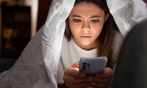 4 Cara Melindungi Diri dari Penipuan Voice Cloning AI yang Semakin Marak, Hati-hati!