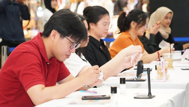 BRI Hadirkan Consumer BRI Expo 2025 di Surabaya, Buka Peluang Warga Hidup Lebih Nyaman
