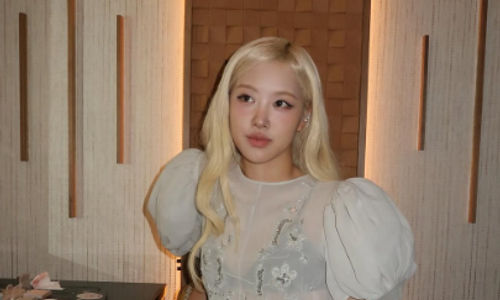 Rosé BLACKPINK.