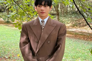 Duta global CELINE, V BTS.