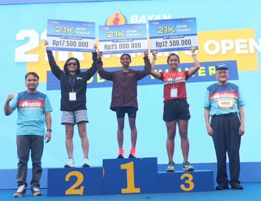 Para pemenang Bayan Run 2025