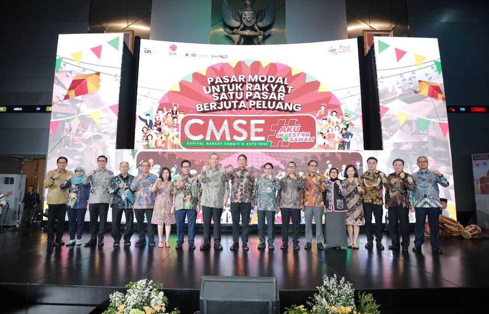 Penyelenggaraan Capital Market Summit & Expo (CMSE) 2025 yang mengusung tema “Pasar Modal untuk Rakyat, Satu Pasar Berjuta Peluang”