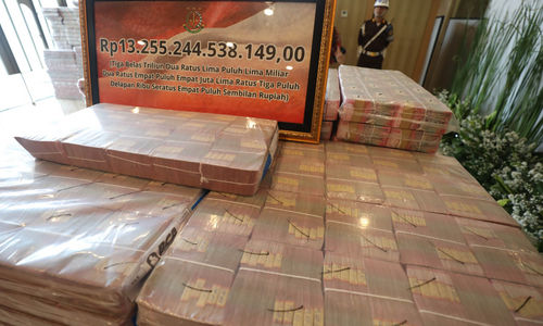 Kejagung Uang Korupsi CPO - Panji 4.jpg