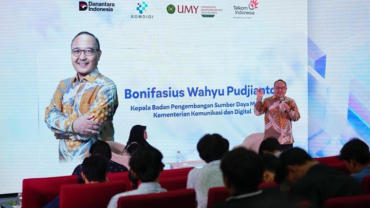 Pemerintah Matangkan Etika Penggunaan dan Peta Jalan Pengembangan Kecerdasan Buatan 