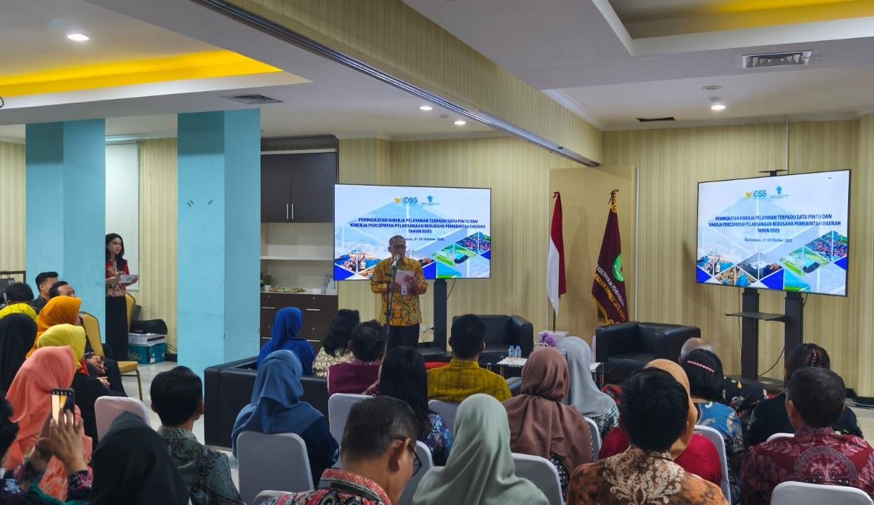 Sekretaris Daerah (Sekda) Kota Balikpapan, Muhaimin, mengatakan pentingnya peningkatan kinerja DPM-PTSP untuk menjaga kepercayaan pelaku usaha