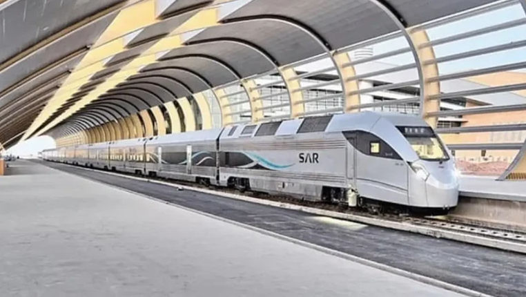 Proyek kereta api cepat Arab Saudi.