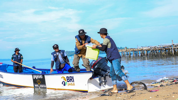 BRI Peduli Hadirkan Solusi Pendidikan Inovatif lewat Perahu Literasi di Pesisir Tolitoli