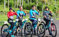 Pebalap YTI Racing Team Juara di 76 Indonesian Downhill 2025