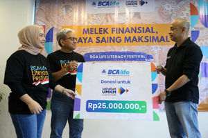 BCA Life Bulan Inklusi Keuangan - Panji 1.jpg