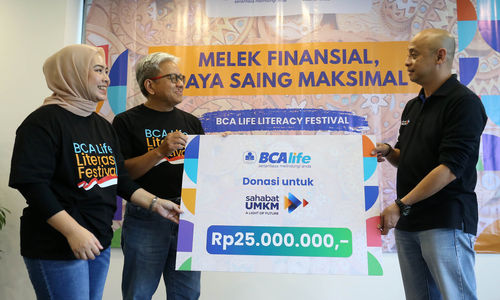 BCA Life Bulan Inklusi Keuangan - Panji 1.jpg