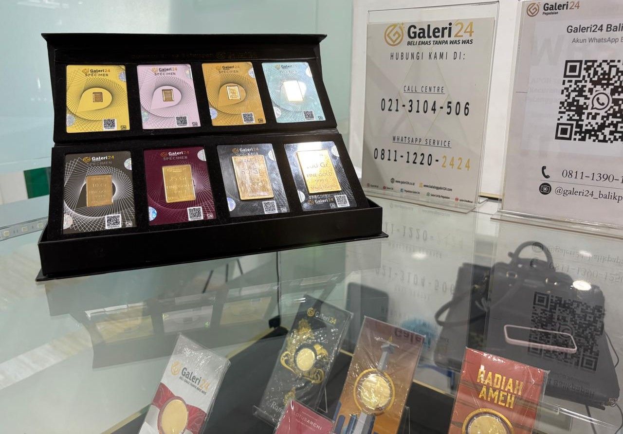 Harga Emas Antam Hari Ini Turun Rp20 Ribu, Buyback Ikut Melemah