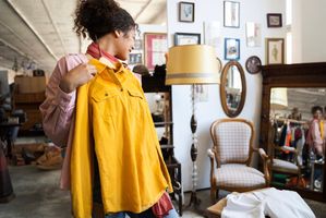 Barang Bekas yang Harganya Terlalu Mahal