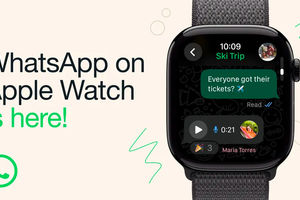 Aplikasi WhatsApp di Apple Watch.