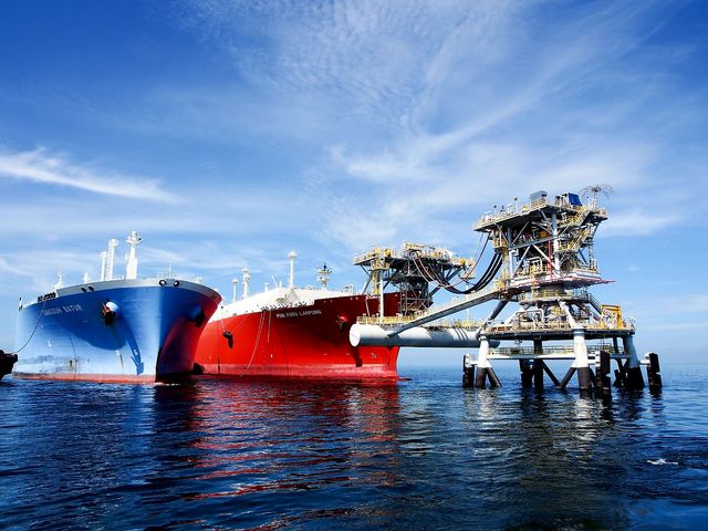 FSRU Lampung menerima kargo LNG sebesar ±132.800 m³ dari Lapangan Tangguh, Papua