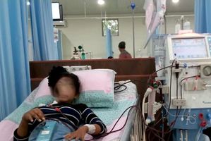  Angel didiagnosis gagal ginjal dan wajib menjalani cuci darah dua kali seminggu