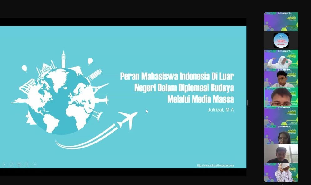 Kegiatan secara daring bertajuk “Peran Mahasiswa Indonesia di Luar Negeri dalam Diplomasi Budaya Melalui Media Massa”