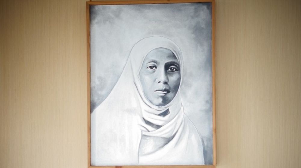 Lukisan Rahmah El Yunusiyah.