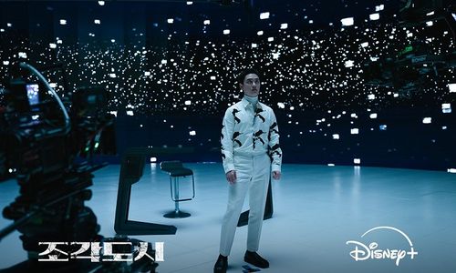 Doh Kyung Soo atau O. EXO dalam drama Korea The Manipulated.