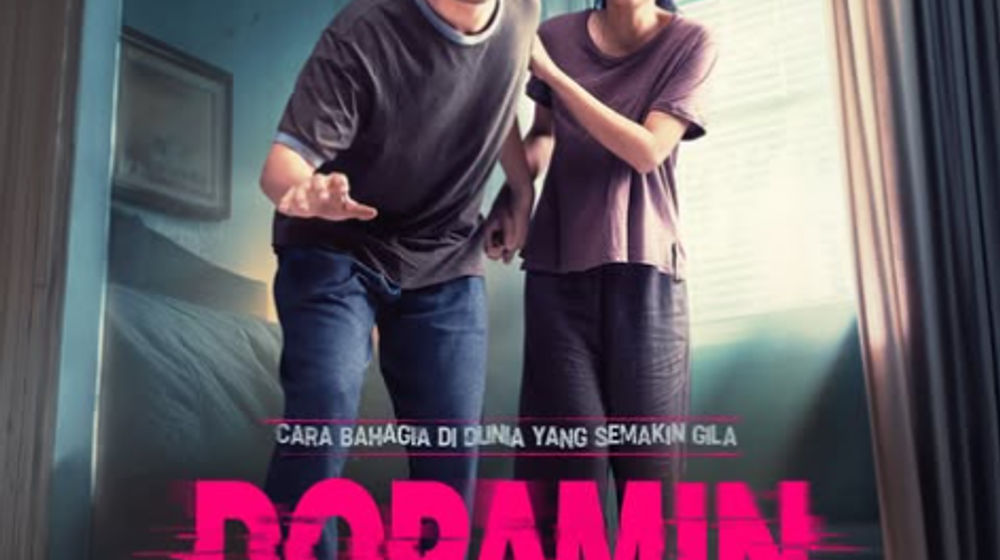 Angga Yunanda dan Shenina Cinnamon dalam film Dopamin yang tayang bioskop. 