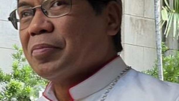 Mgr Paulus Budi Kleden SVD Berulang Tahun Hari Ini