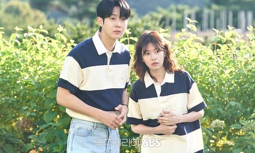 Choi Woo Shik dan Jung So Min dalam drakor Would You Marry Me?