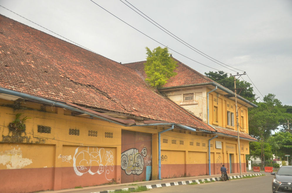 Gedung Jacobson Van Den Berg 