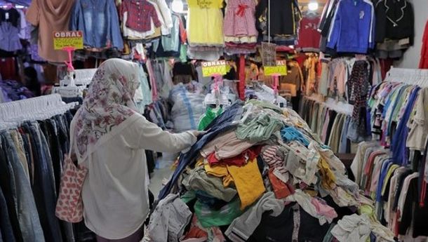 1,300 Merek Lokal Siap Masuk Pasar Senen dan Gedebage, Gantikan Baju Impor Bekas